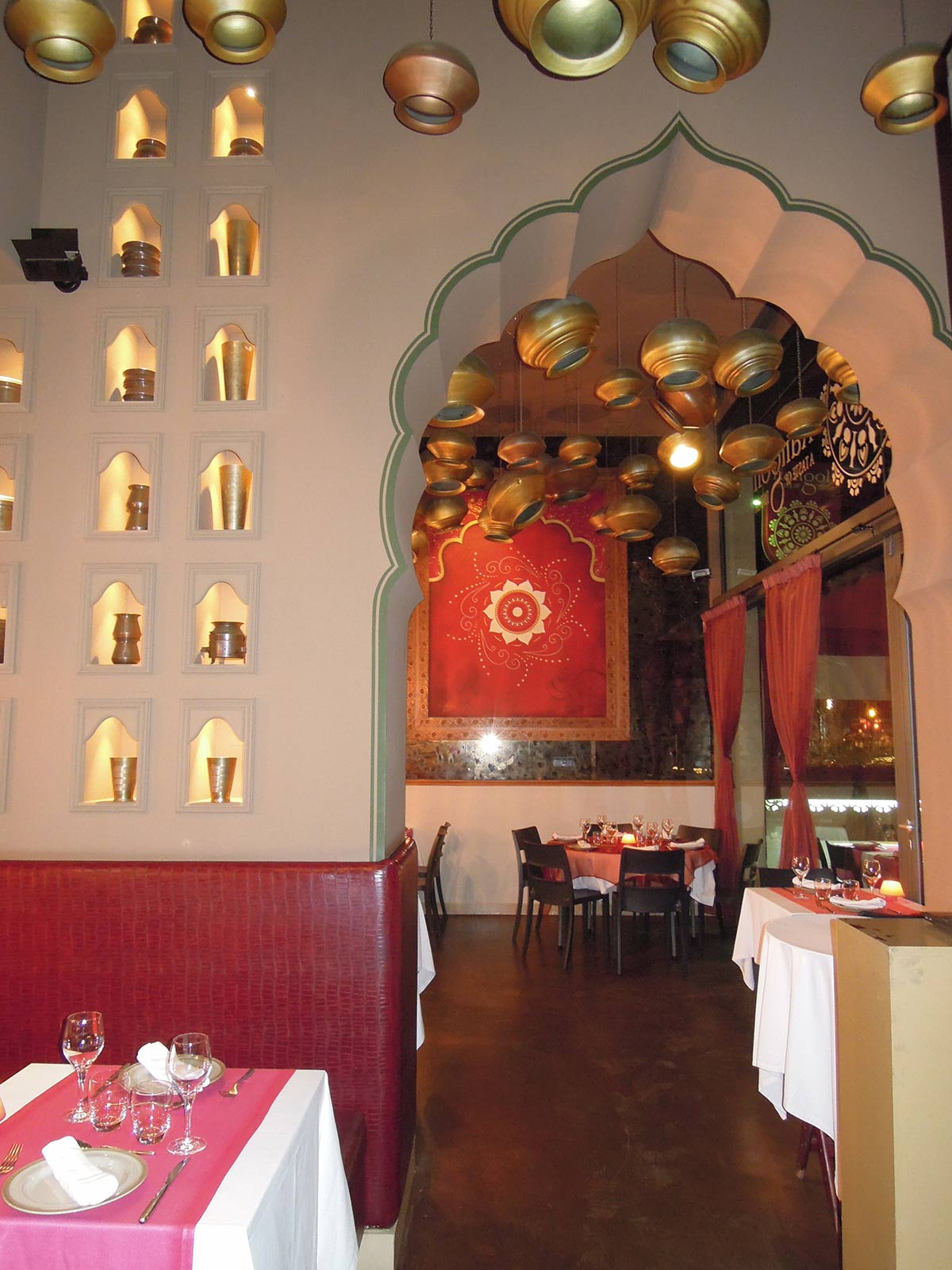 Interior del restaurant hindú i vegà Rangoli