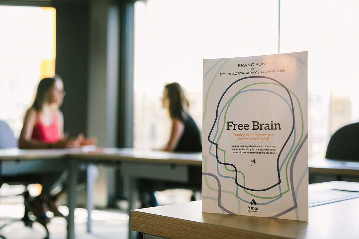 Free Brain Moira Bortagaray