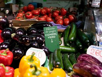 Arriben els comerços verds als mercats de Barcelona