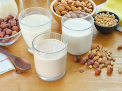 Set possibles problemes de les llets vegetals i els nens